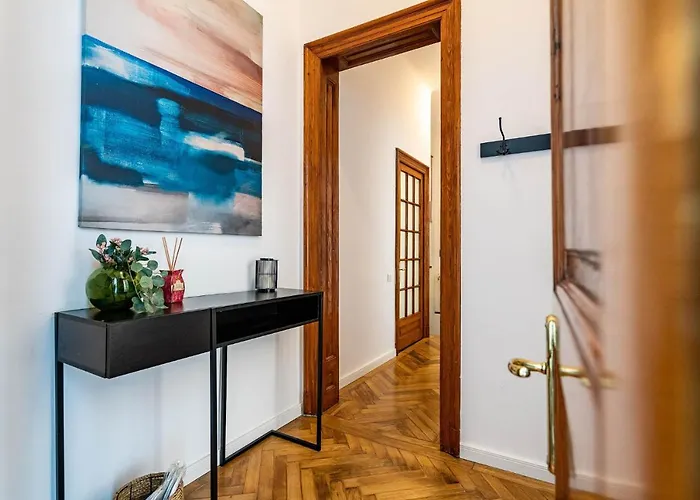 Apartment 2br Blue Cloud In The Centre Bucharest