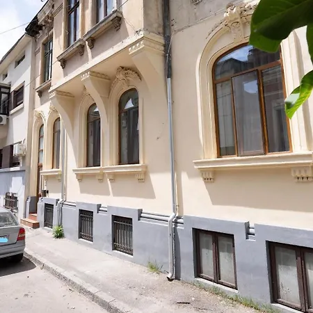 2br Blue Cloud In The Centre * Bucharest